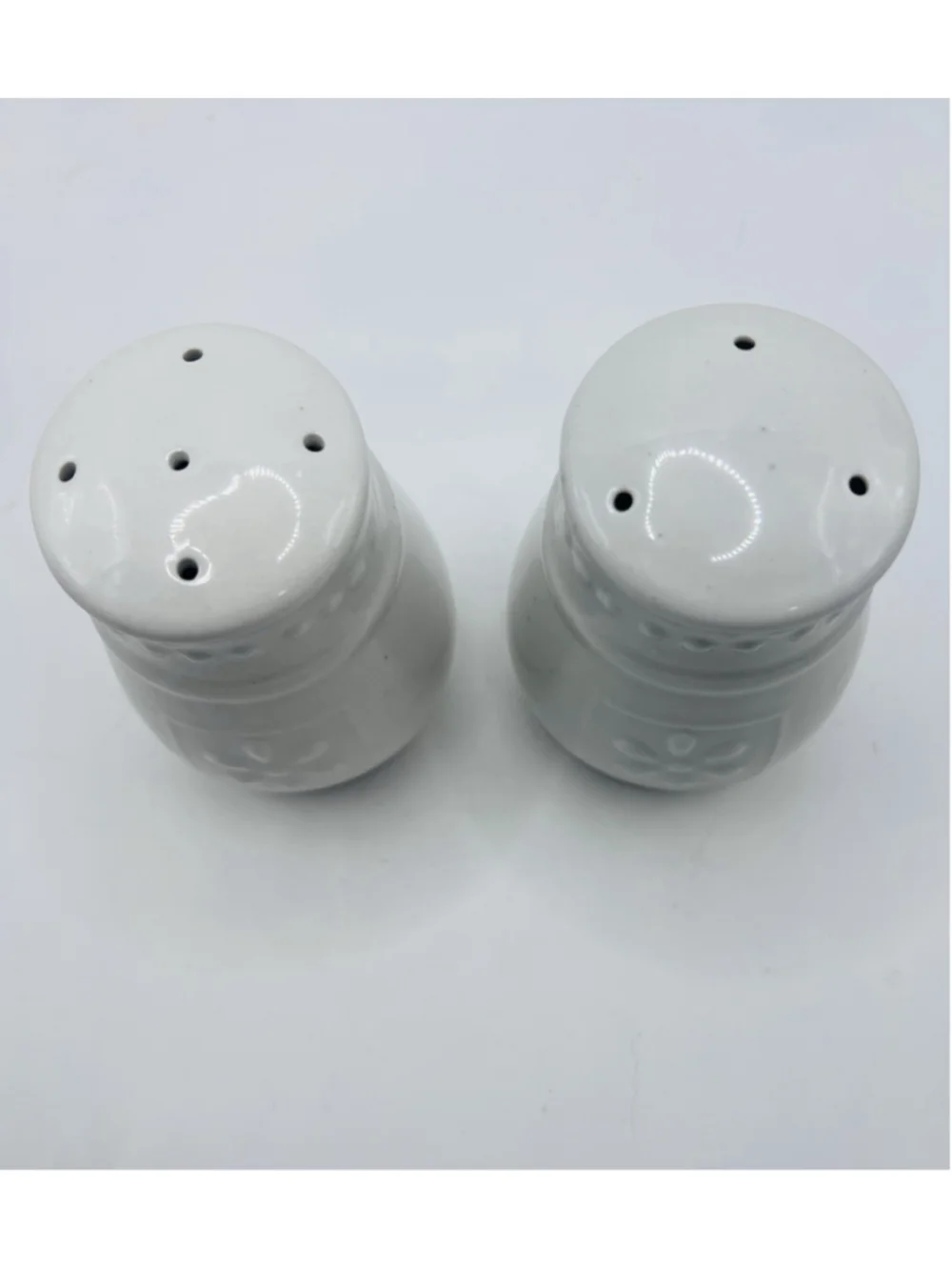 Totally Today Salt & Pepper Shakers White Ceramic Embossed Floral Dots